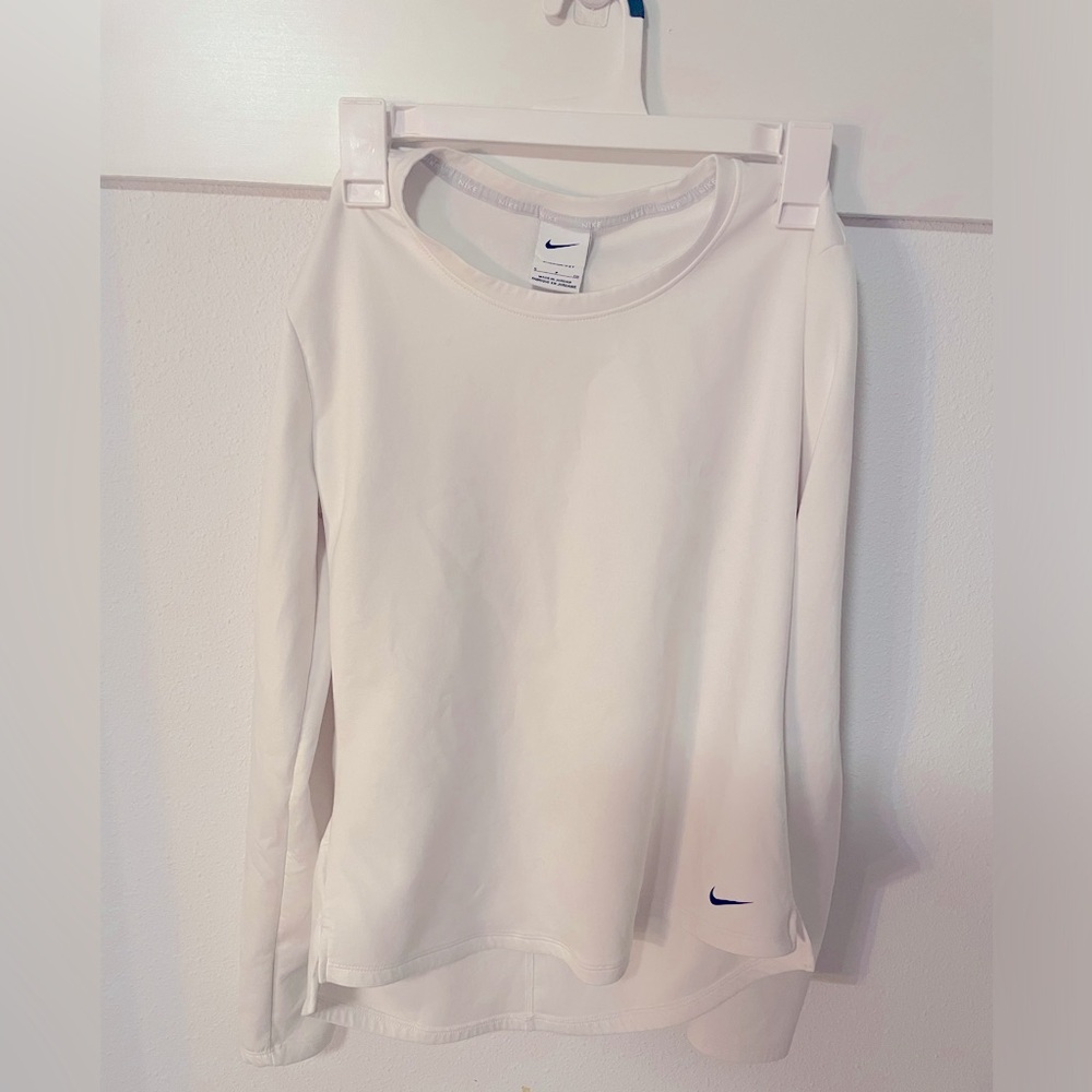 Nike thermal fit shirt